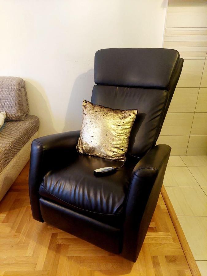 Apartman Teo Lukavica Exterior photo